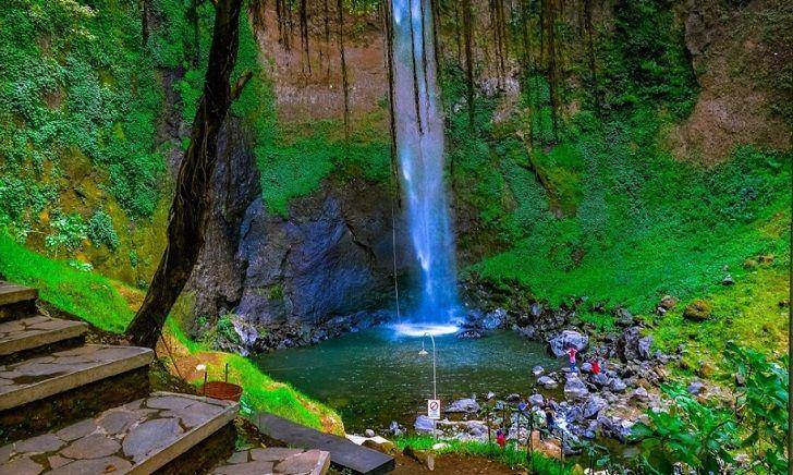 Curug Pelangi Cimahi: Air Terjun Tertinggi di Bandung