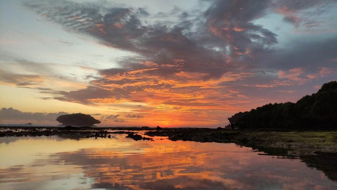 Pantai Mbresah Pacitan: Snorkeling di Pesisir Tersembunyi