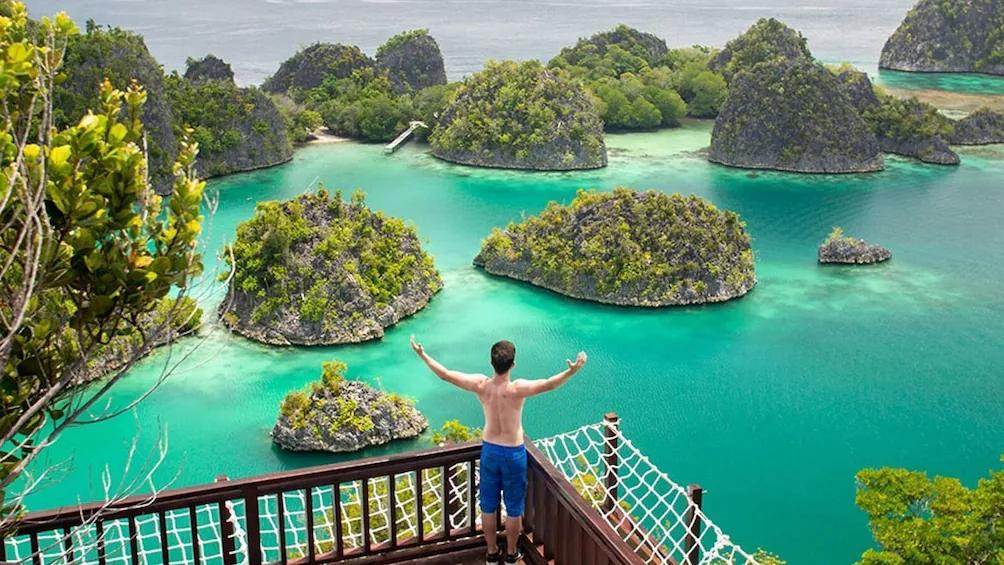 Daya Tarik Utama Pulau Wayag