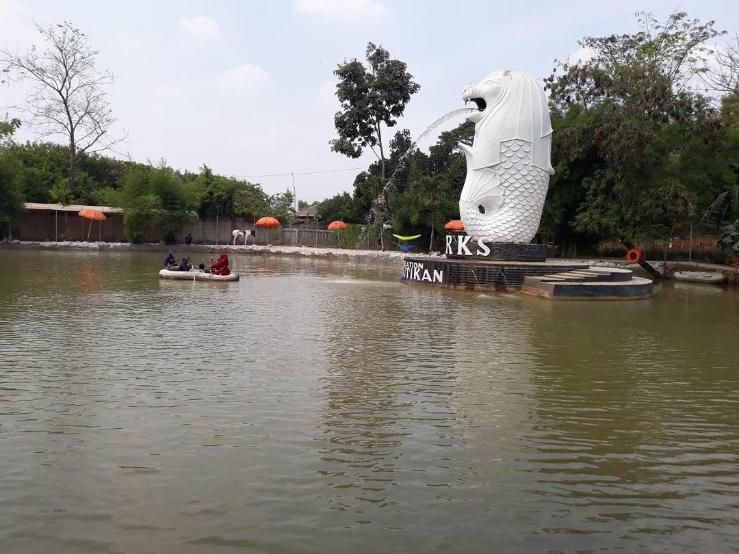 Patung Merlion di Karawang
