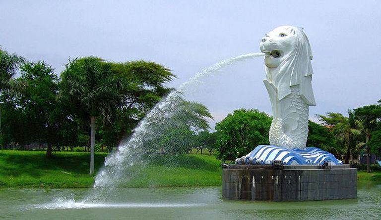 Patung Merlion di Surabaya