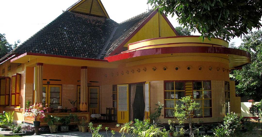 Istana Bala Kuning: Warisan Sejarah Sultan di Sumbawa