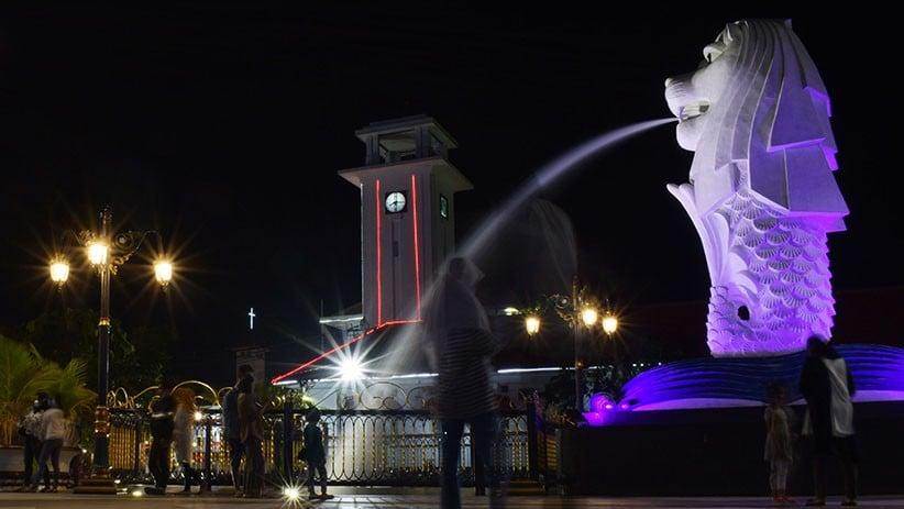 Patung Merlion di Bengkulu