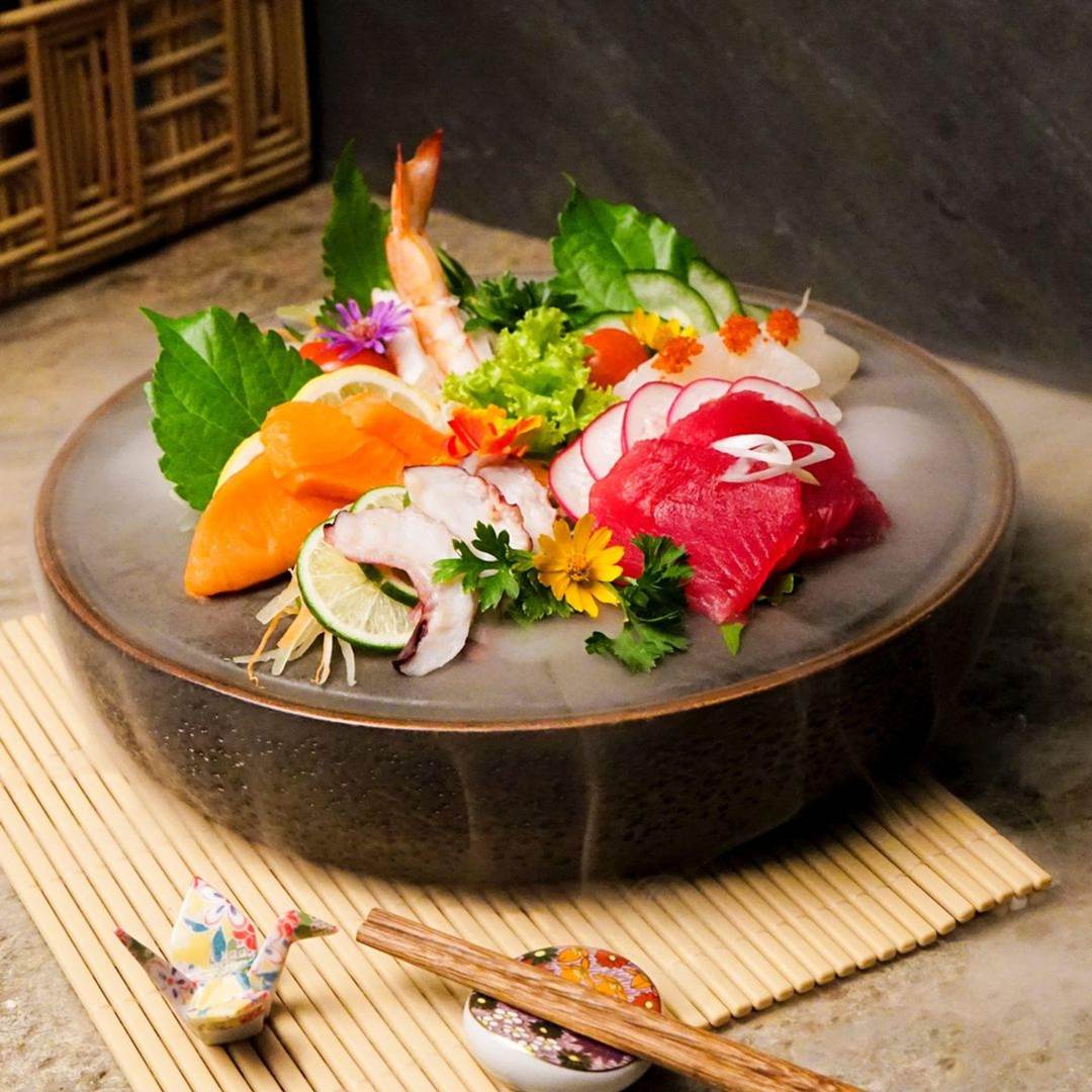 Makanan di Tokugawa Izakaya Batu