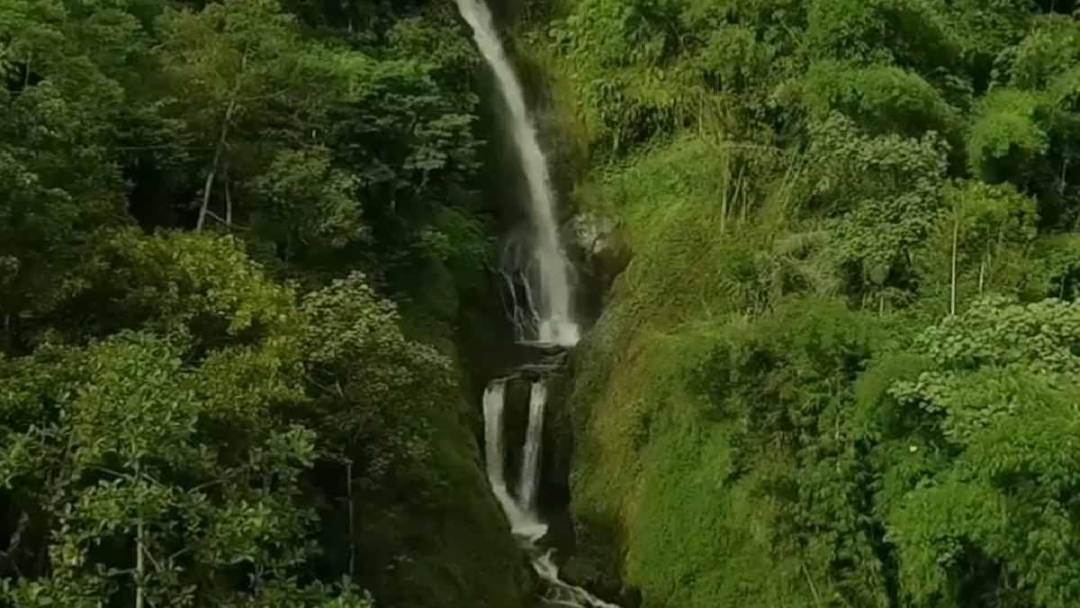 Daya Tarik Utama Curug Kapak Kuda