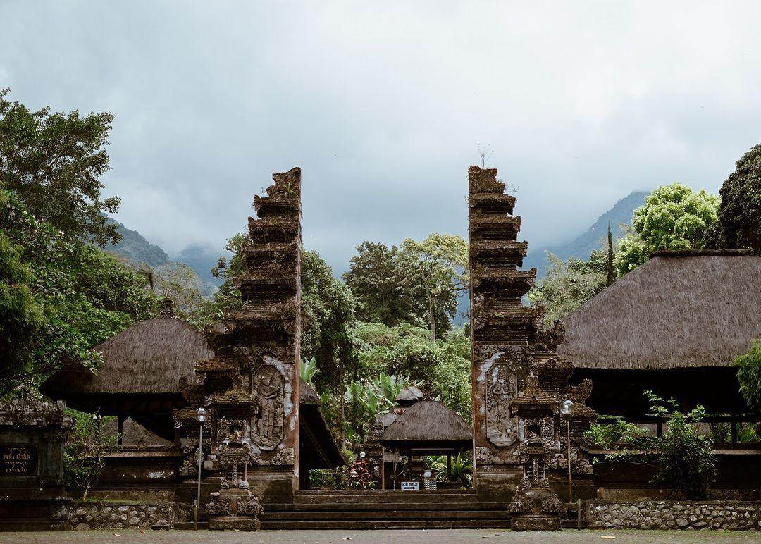 Pura Luhur Batukaru: Wisata Spiritual Bersejarah di Bali ( gunasatwam Instagram)