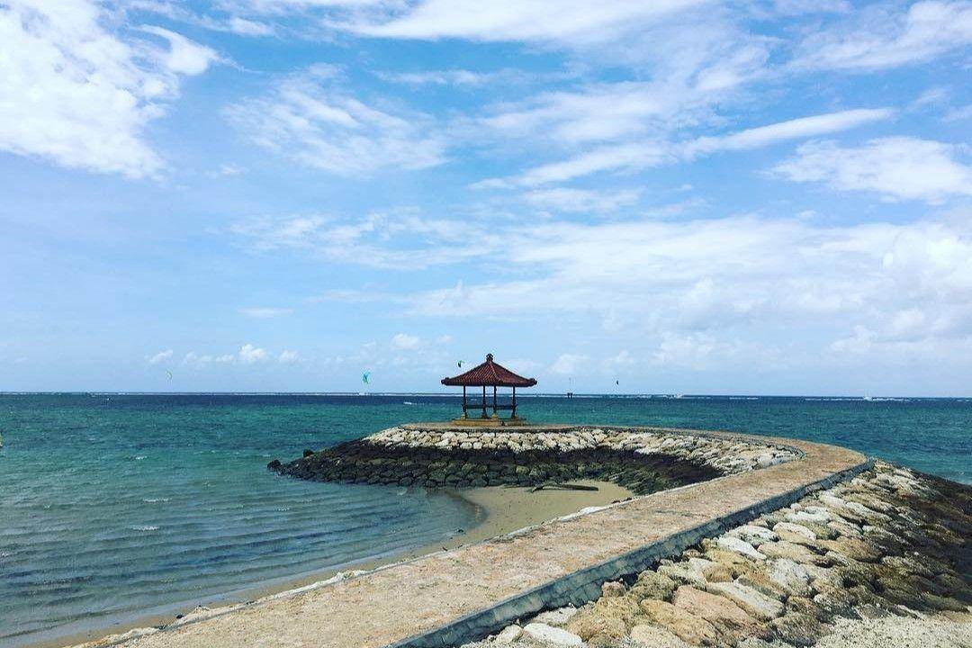 Pantai Mertasari: Keindahan Alam di Sanur ( maliktuwaidan Instagram)