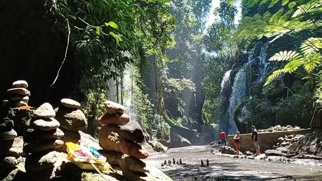Air Terjun Yeh Buah: Wisata Tersembunyi di Jembrana (Updatebali.com)