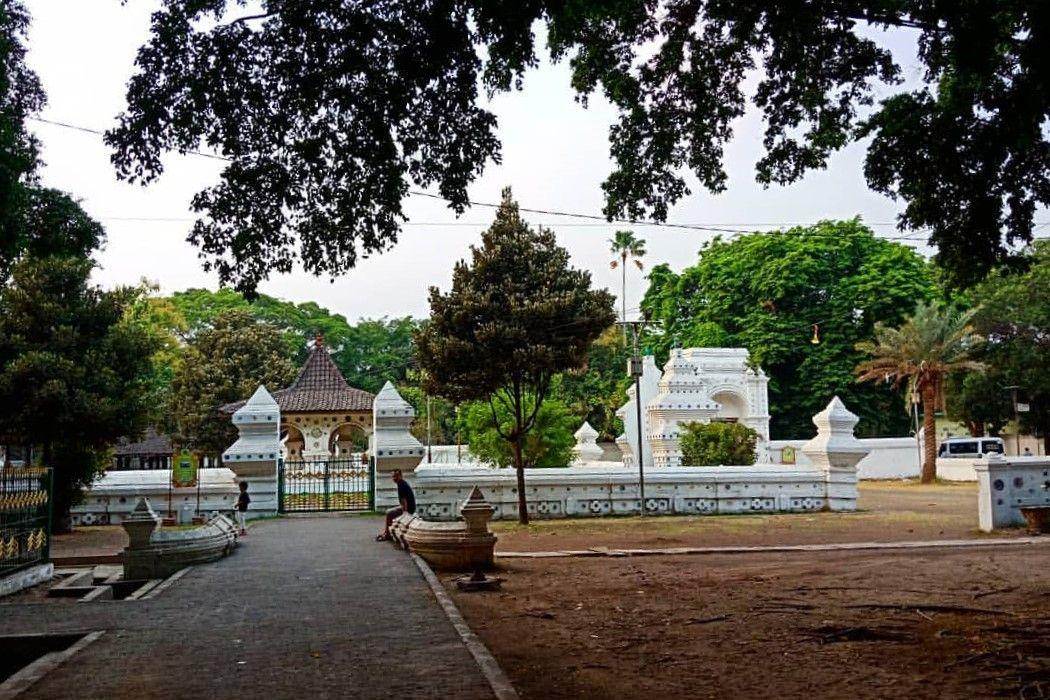 Keraton Kanoman: Wisata Sejarah di Cirebon ( anasmjk Instagram)