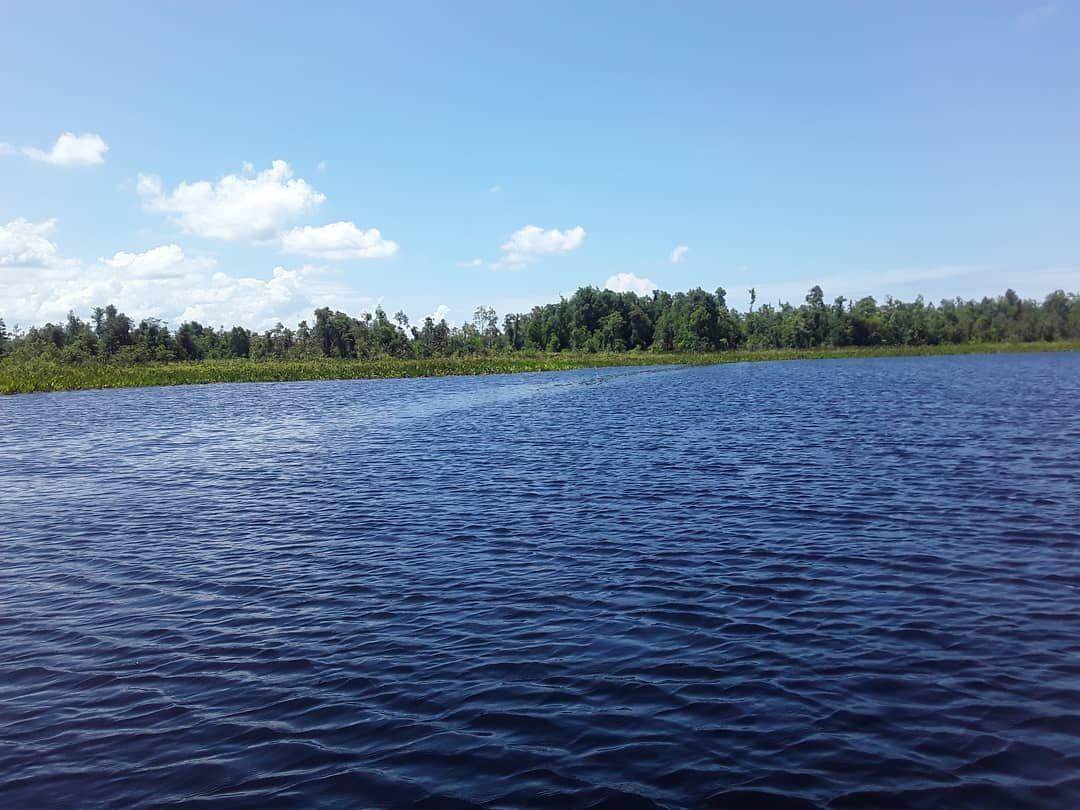 Danau Malawen: Tiket, Daya Tarik, Lokasi, Jam Buka ( luviolet___ Instagram)
