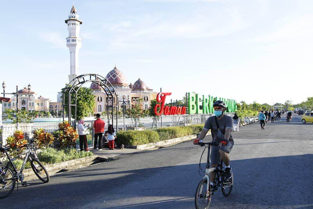 Taman Berkampung Tarakan ( tarakantourism Instagram)