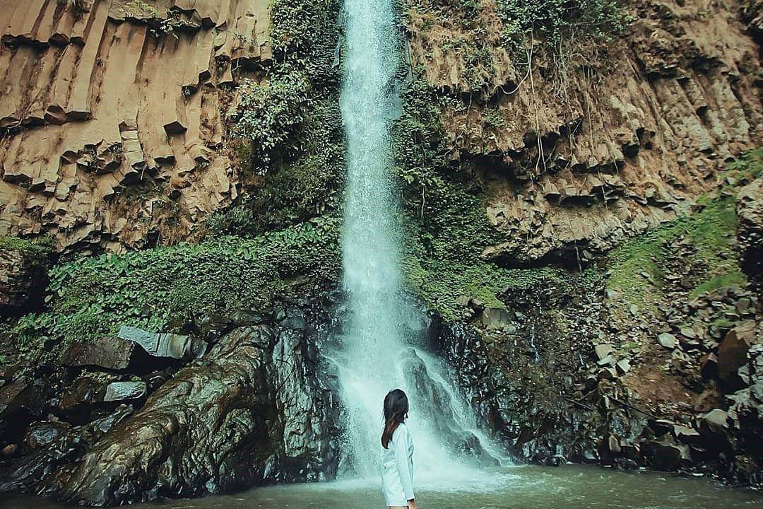 Daya Tarik Curug Putri ( 18high_phobia Instagram)