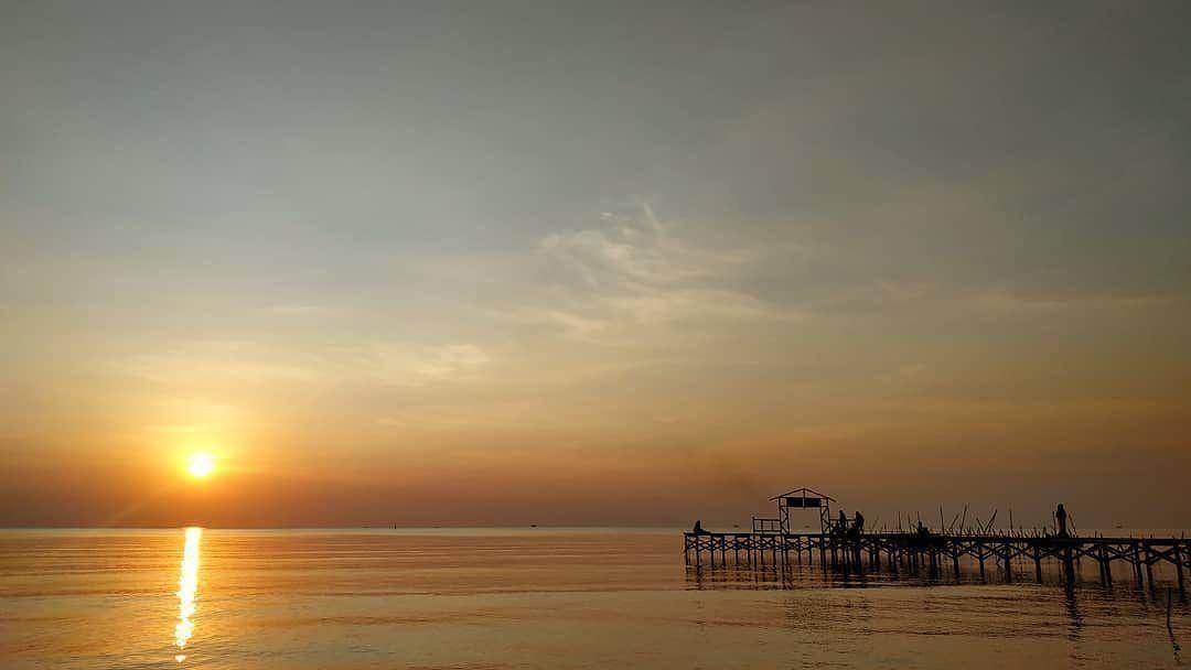 Pantai Glagah Wangi Istambul Demak ( umam_29 Instagram)