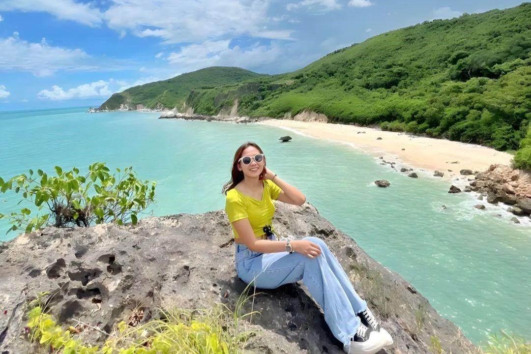 Tanjung Batu Putih ( winnixieee Instagram)