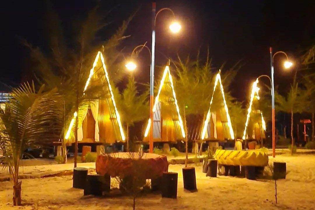 Pantai Tanah Kuning: Pesona Wisata di Bulungan ( santymacro  Instagram)