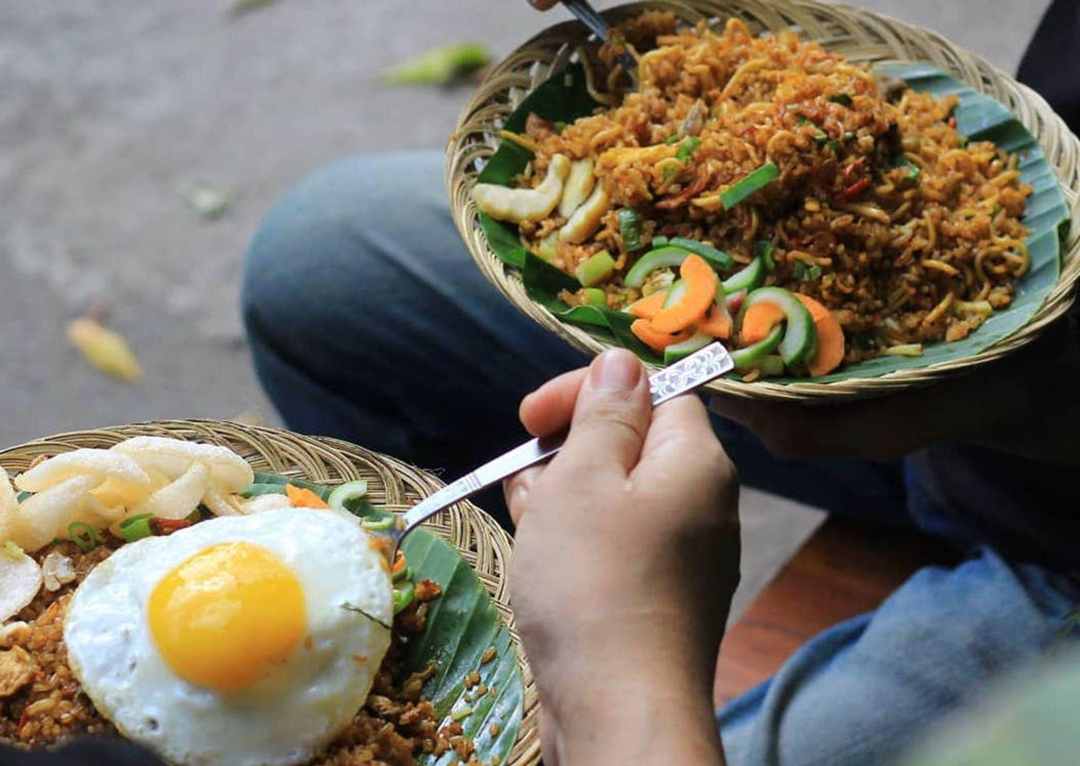 Nasi Goreng / @nasgor.nggledekan