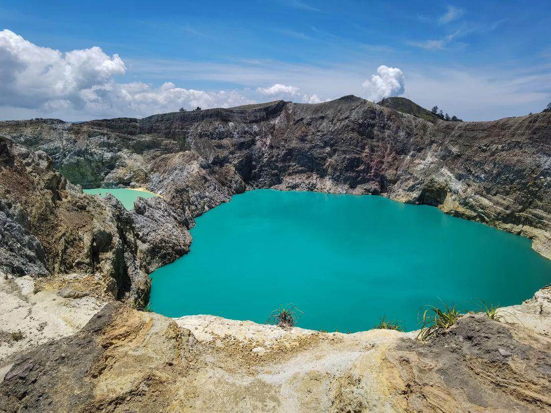 Danau Kelimutu: Harga Tiket, Daya Tarik, Jam Buka ( agustinadjafar Instagram)