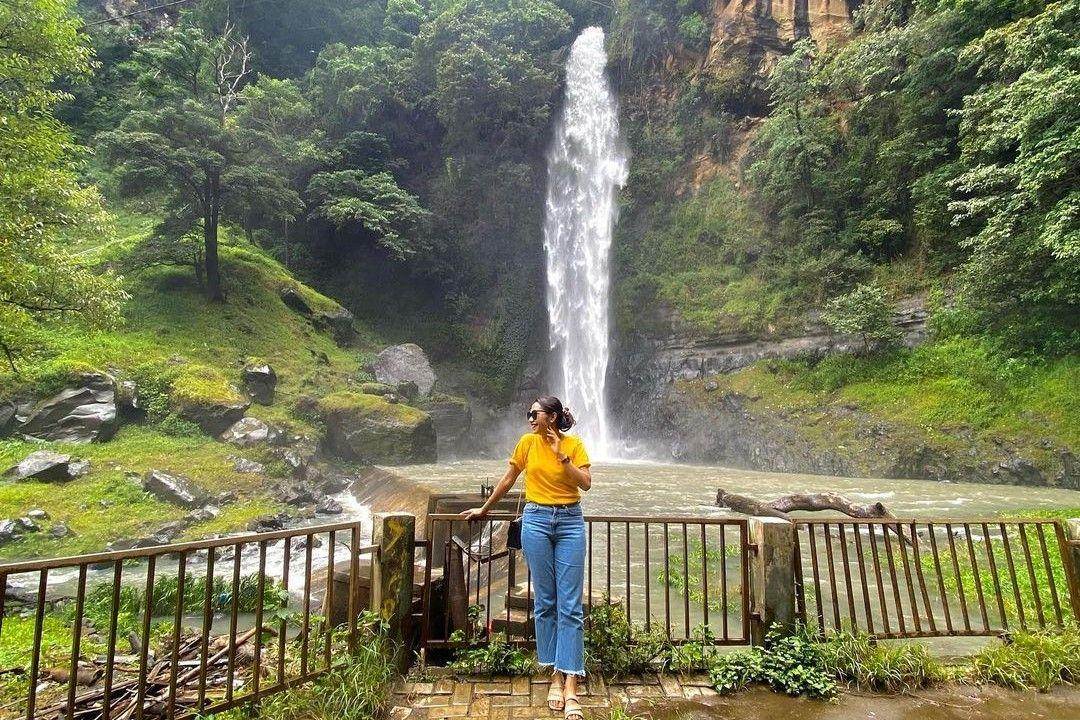 Air Terjun Ogi Flores ( chian1042 Instagram)