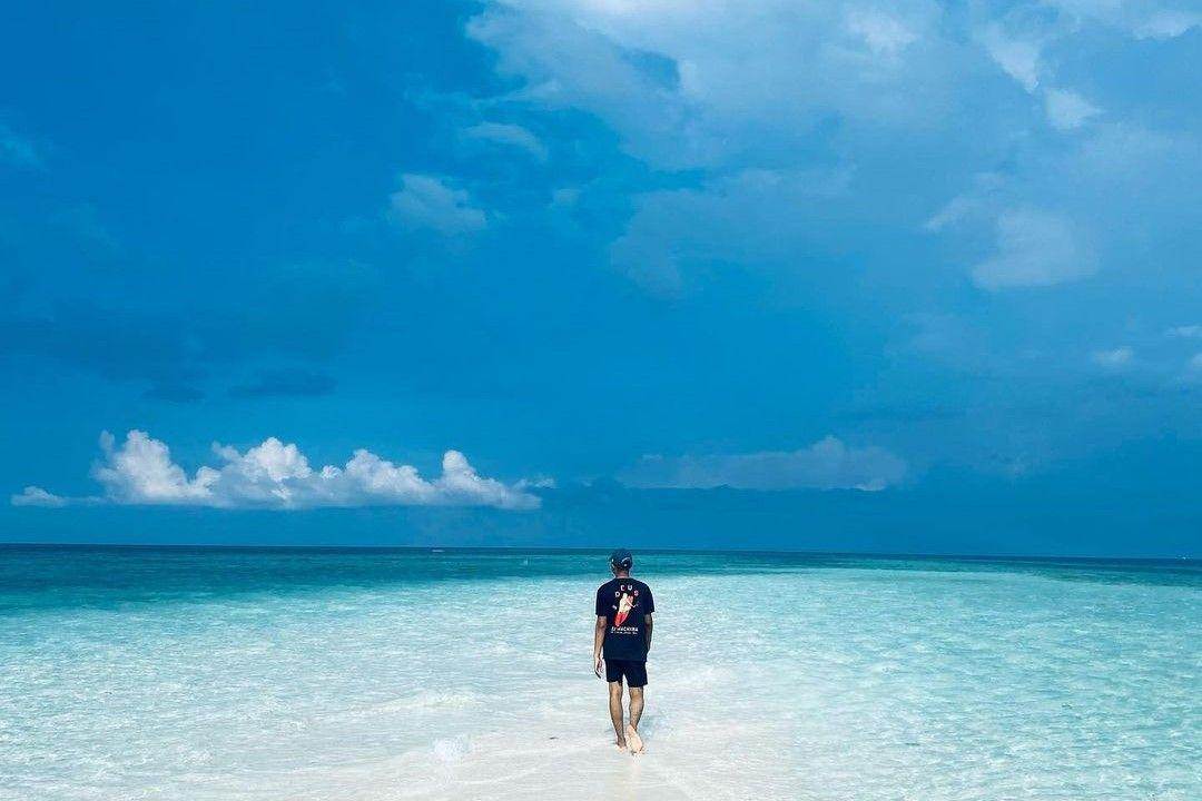 Pantai Pasir Putih Meko: Surga Wisata Bahari di Flores Timur ( marcellinowolker Instagram)