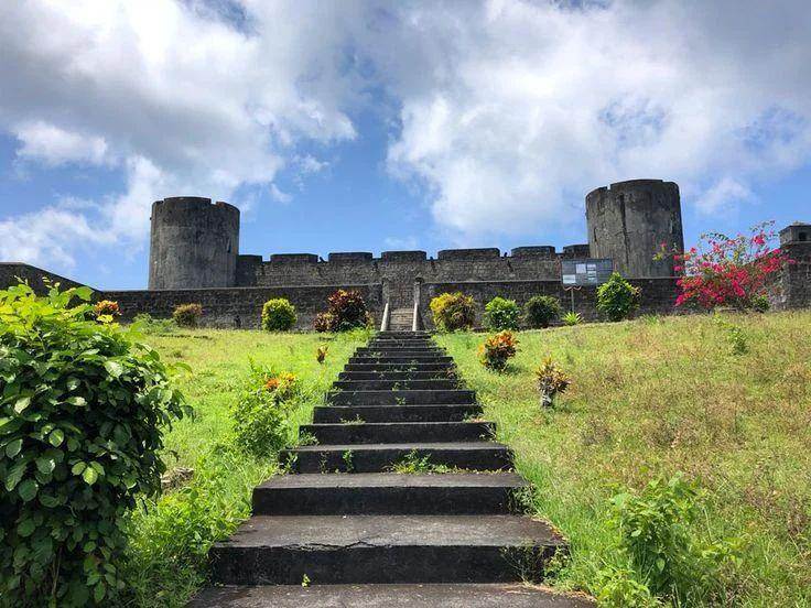 Benteng Nassau: Sejarah, Lokasi, Jam Buka ( nusantara.house_  Instagram)