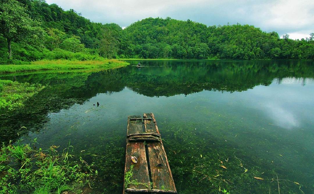 Danau Rana di Pulau Buru: Tiket, Daya Tarik, Jam Buka (radaraktual.com)
