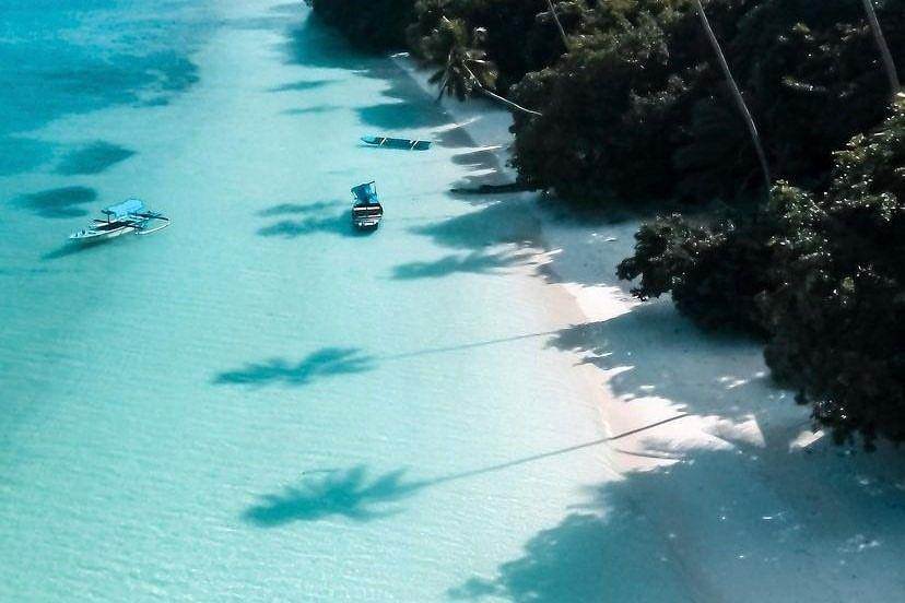 Pantai Ngursarnadan: Menikmati Pesona Alam di Pulau Kei ( hafiedzuk23 Instagram)