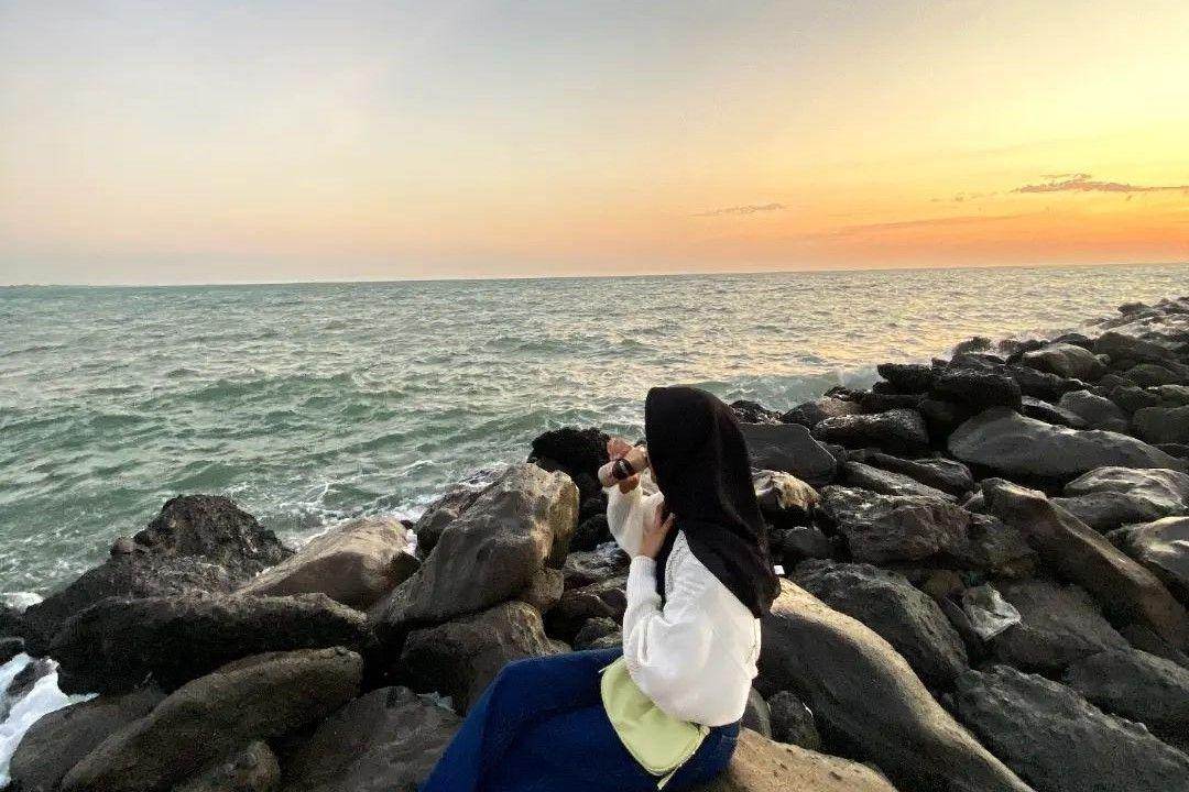 Daya Tarik Pantai Barombong ( sell_0428  Instagram)