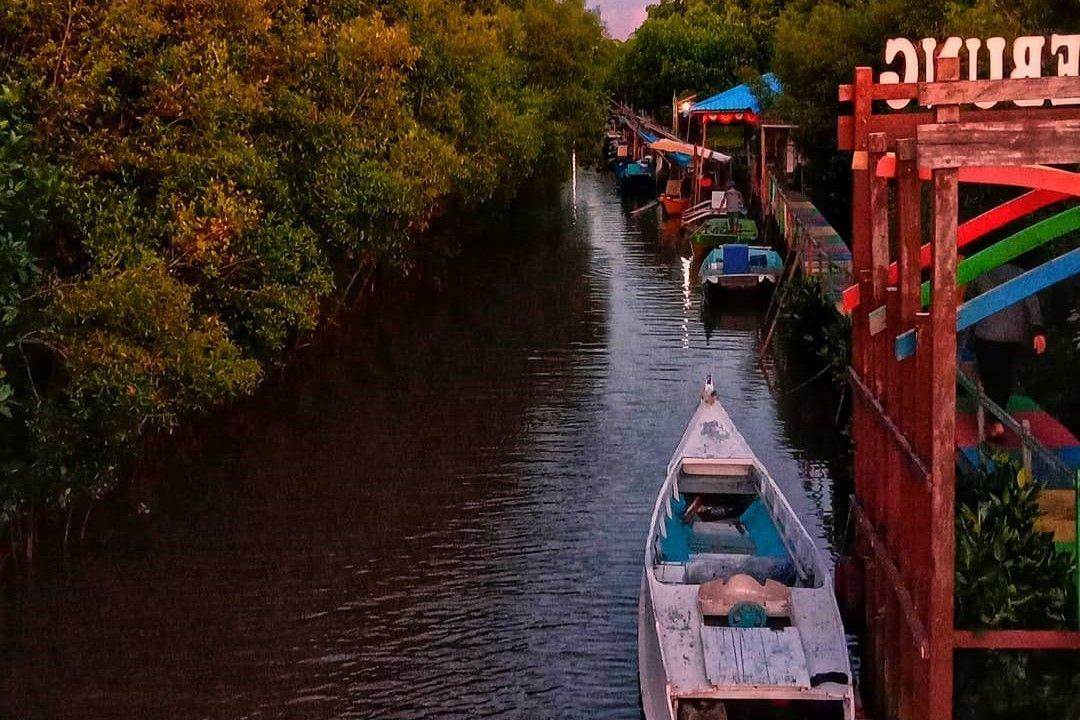 Hutan Mangrove Lantebung Makassar ( amnjenna_  Instagram)