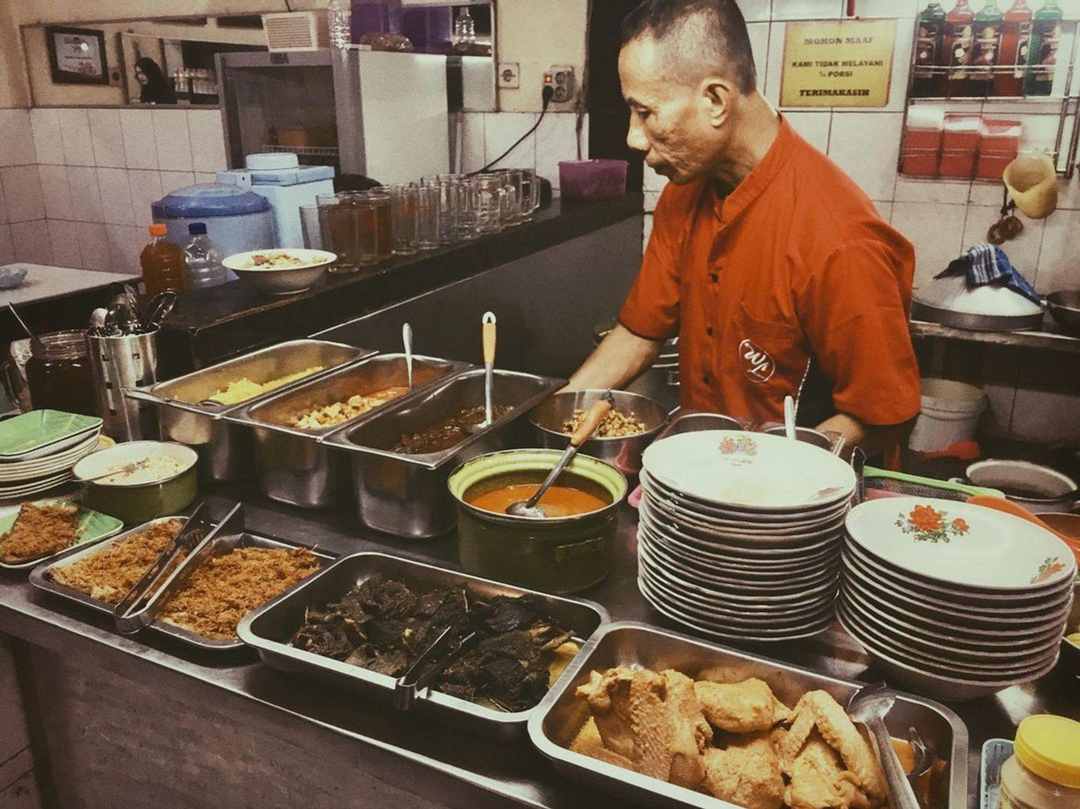 Warung Lama Haji Ridwan / @kiwioatmeal