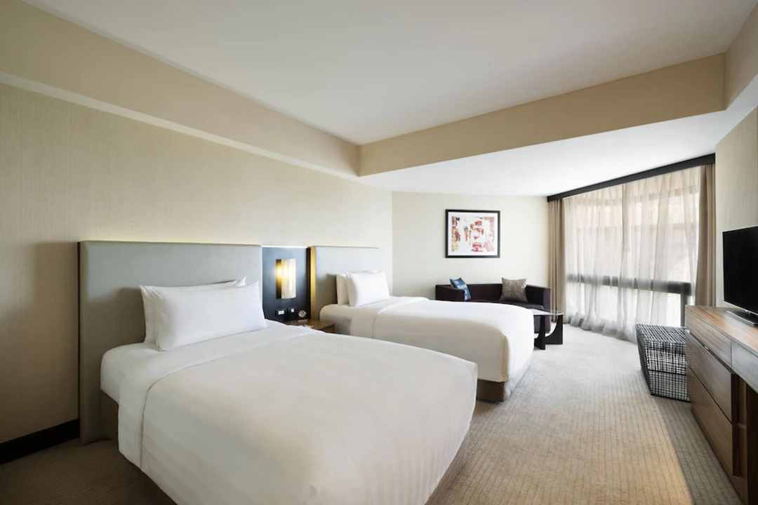 Kamar tamu di Hotel Jen Manila by Shangri-La, Filipina.