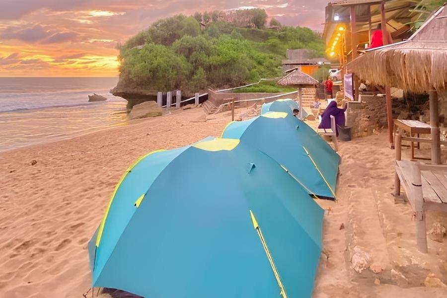 Jam Buka dan Harga Tiket Pantai Trenggole