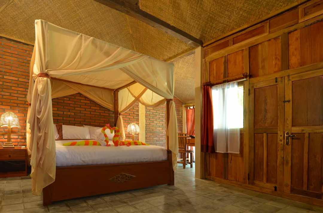 Kamar Tamu di Rajaklana Resort Villa