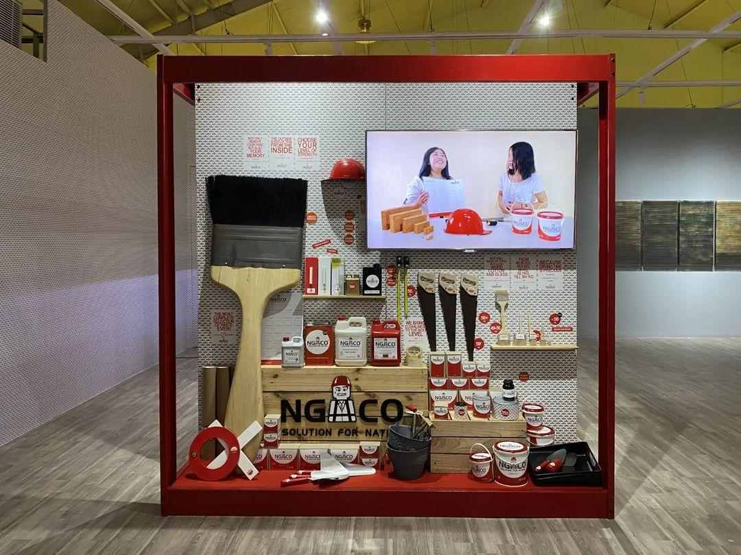 Instalasi WHY karya Aditya Novali