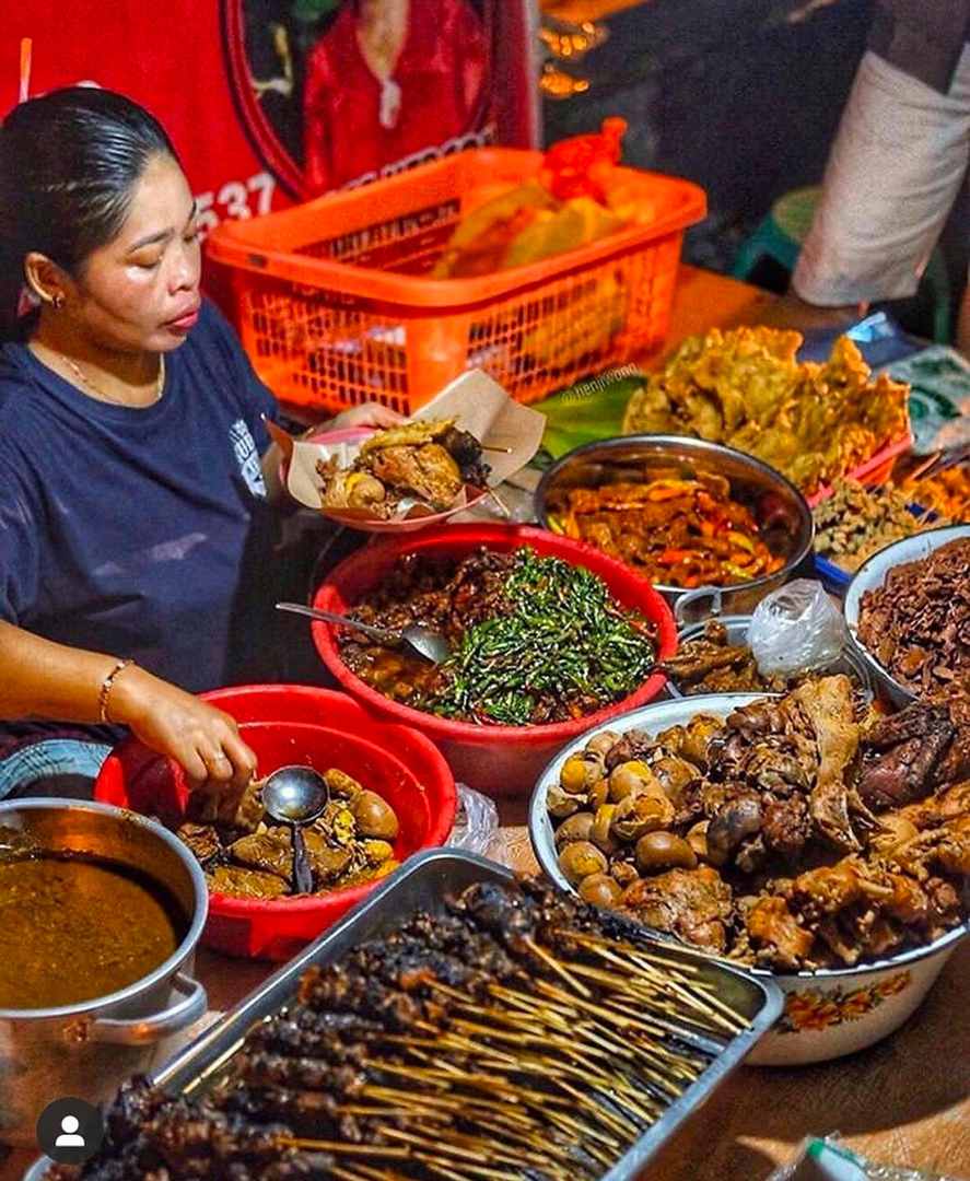 Gudeg Mercon Bu Tinah / @jogjakakilima