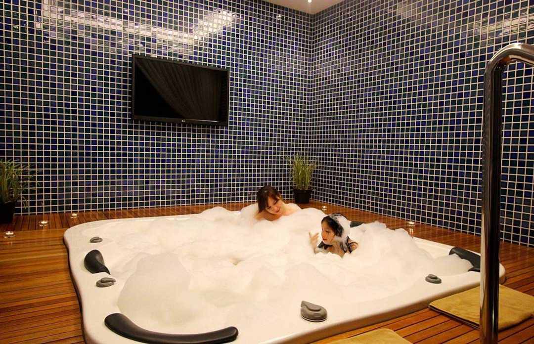 Jacuzzi di Eastparc Hotel