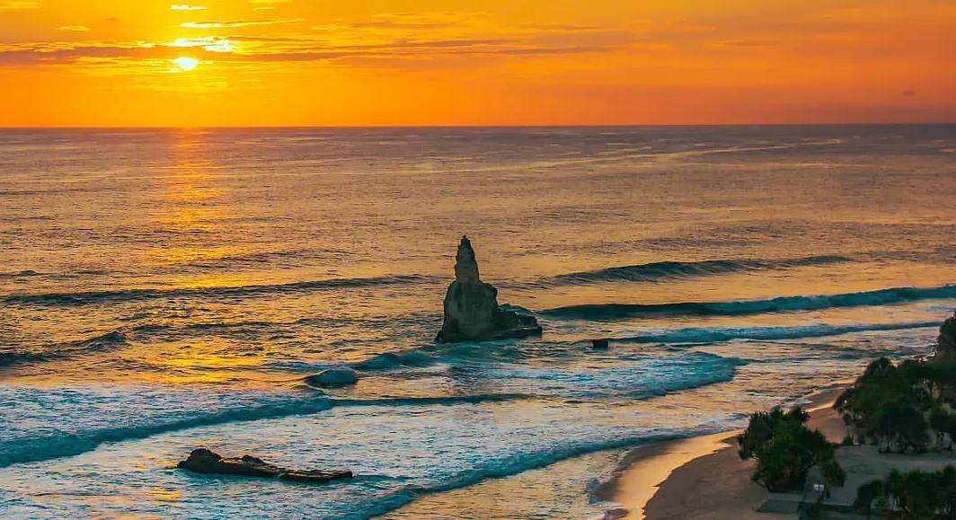 Daya Tarik Utama Pantai Buyutan