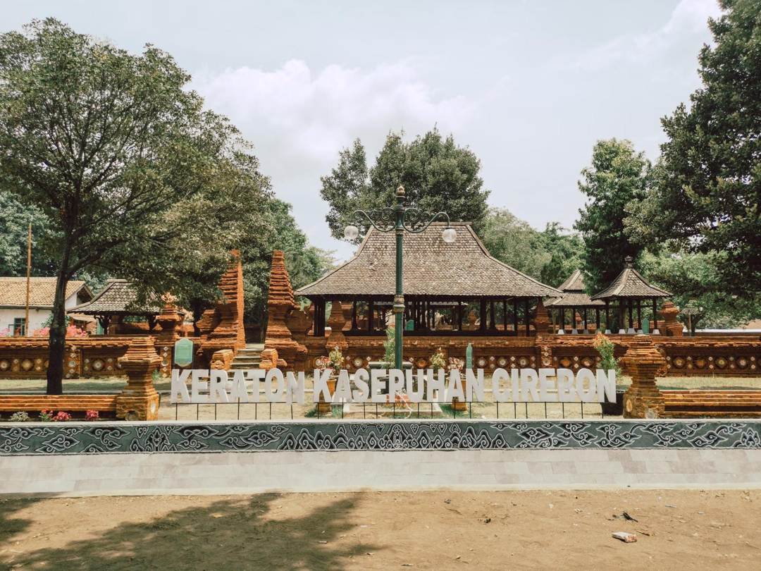 Keraton Kasepuhan Cirebon, Sejarah Kesultanan yang Mempesona ( Maharanita Nugradianti  Unsplash)