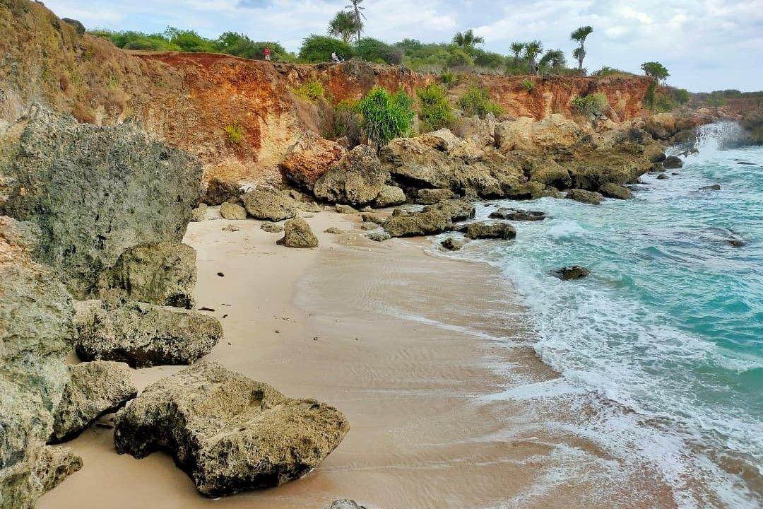 Pantai Sulamu Kupang: Tiket, Daya Tarik, Lokasi, Jam Buka ( _nyonggalang Instagram)