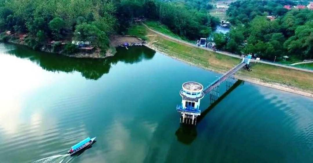 Menjelajahi Keindahan dan Sejarah Waduk Malahayu di Brebes