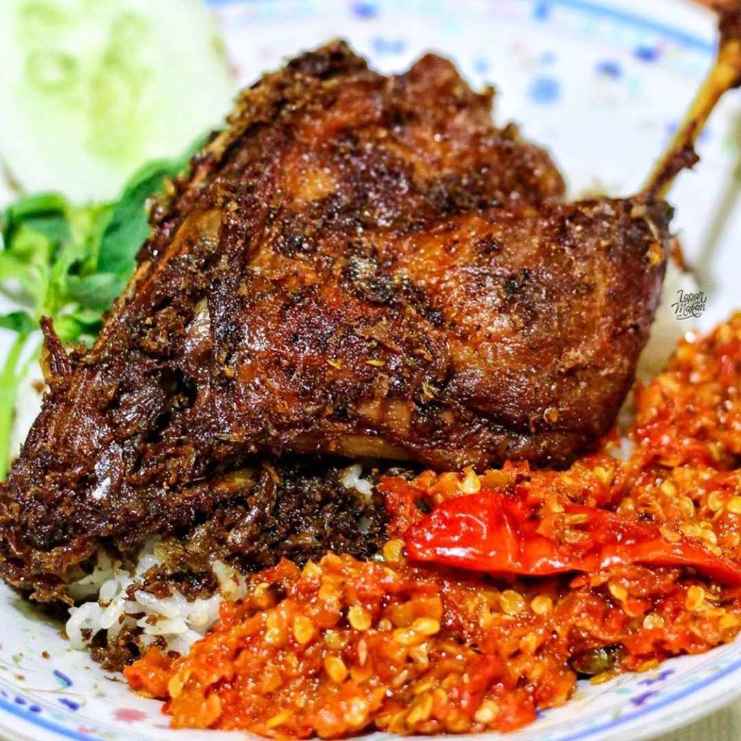 The Fried Duck Menu / @laparlagimakanlagi