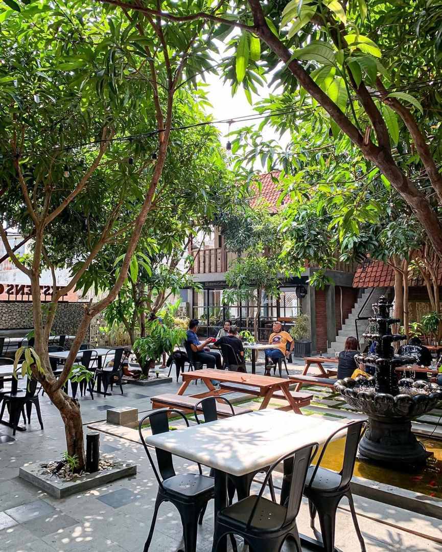 Outdoor Area / @kulineryogya