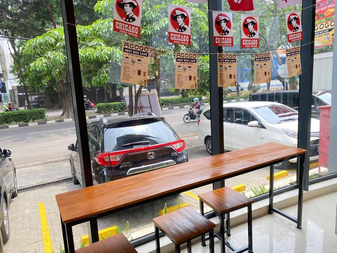 Agogo Nest Box Cafe’s Interior