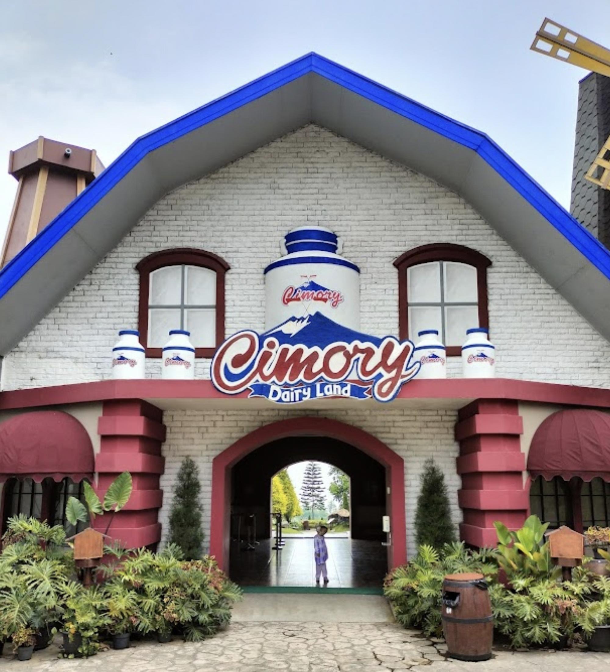 Cimory Dairyland & Resto Prigen Pasuruan: Info & Tips