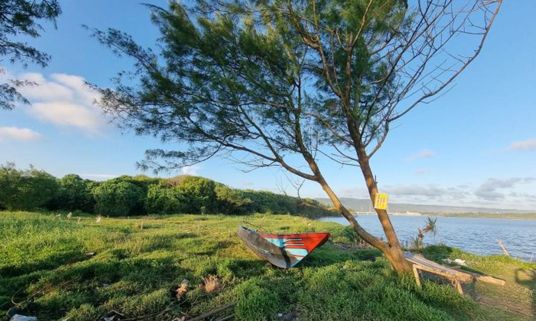 Daya Tarik Utama Pantai Baros