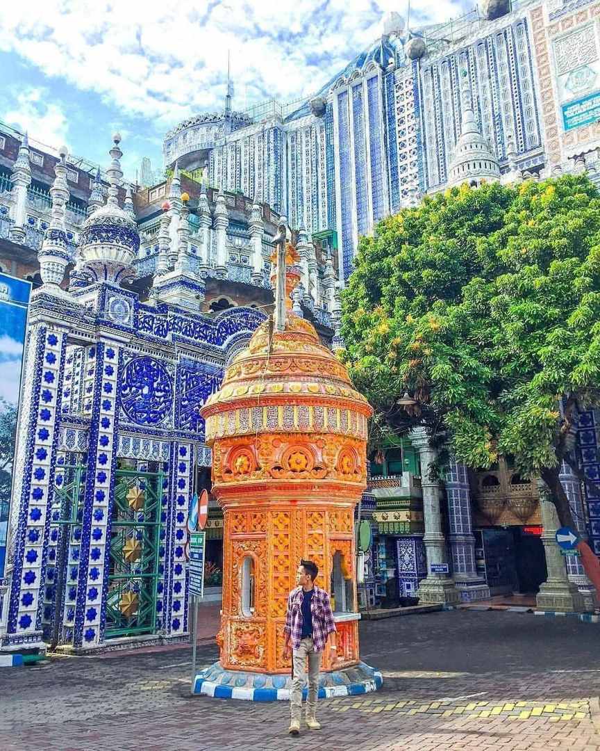 Masjid Tiban Pintu Seribu / @yoiki_malang