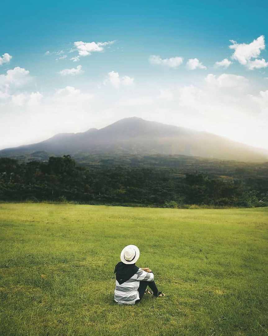 Bukit Teletubbies / @itsdindac