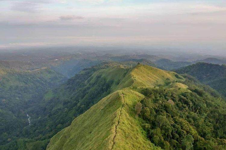 Bukit Cendono Mojokerto: Pendakian dengan Pemandangan Indah