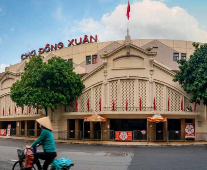 Dong Xuan Market