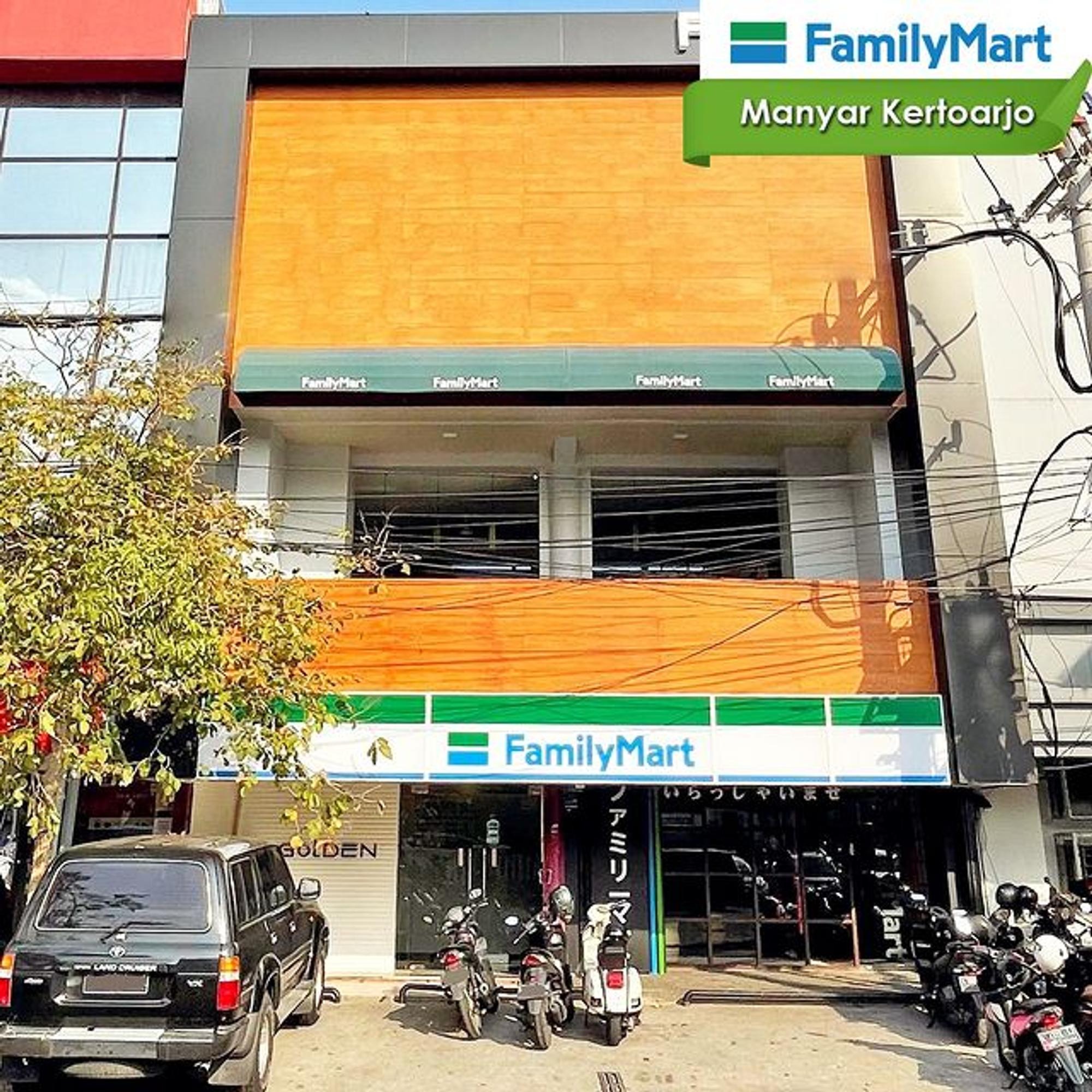 FamilyMart Surabaya branch with competitive prices and nearby location