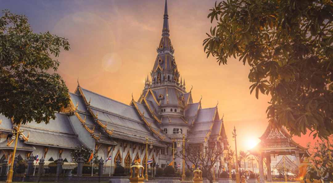 Kuil dengan arsitektur Lanna khas Thailand